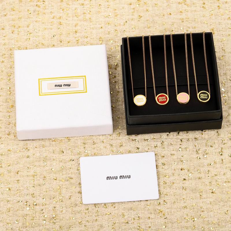 MiuMiu Necklace 03lyr13